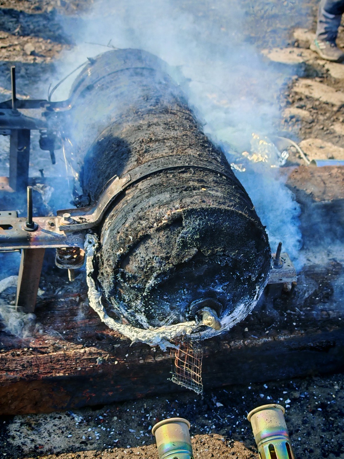 Safety tests focused on hydrogen behaviour under extreme conditions 6